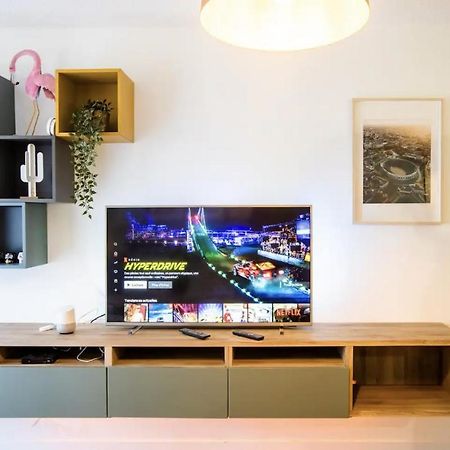 Studio Terrasse & Parking Gratuit En Residence Nimes Exterior foto