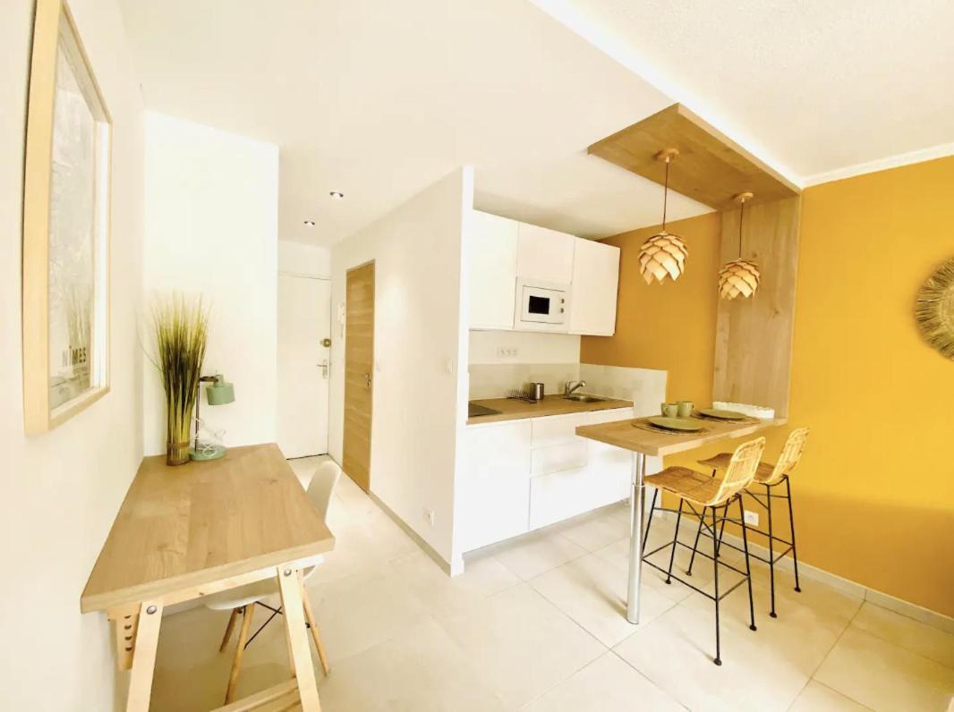 Studio Terrasse & Parking Gratuit En Residence Nimes Exterior foto