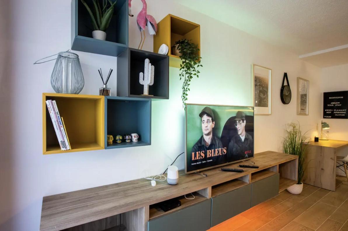 Studio Terrasse & Parking Gratuit En Residence Nimes Exterior foto
